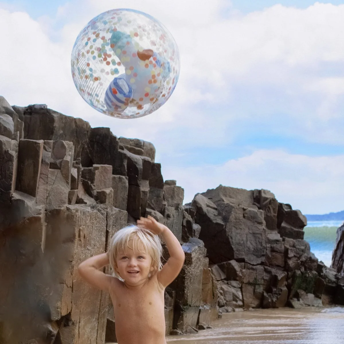 3D Inflatable Beach Ball - Sammy the Seagull - Image 4