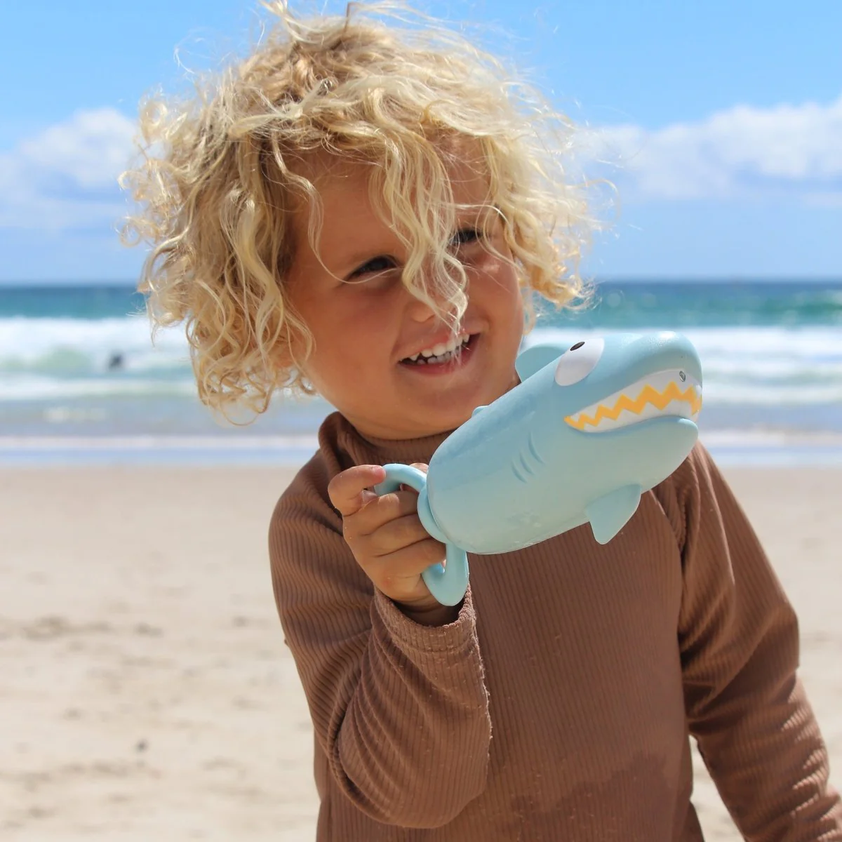 Shark Animal Soaker - Image 3