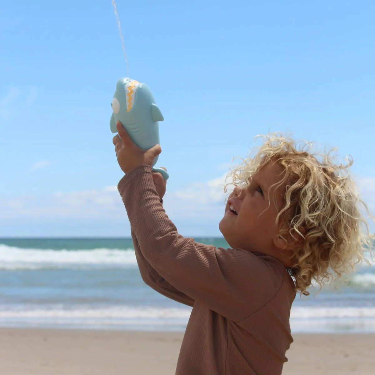 Shark Animal Soaker - Image 4