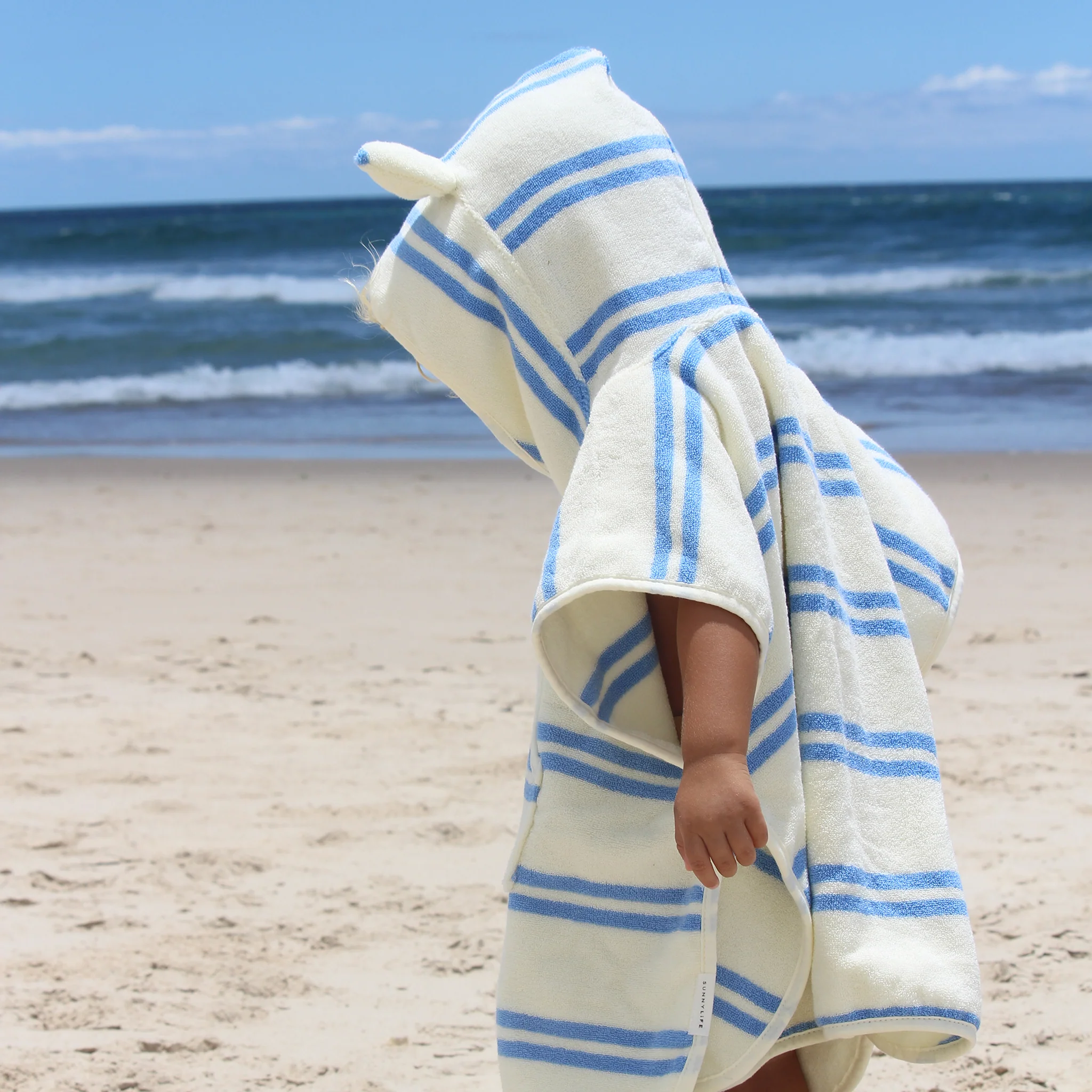 Kids Hooded Towel  - Sammy the Seagull - Image 3