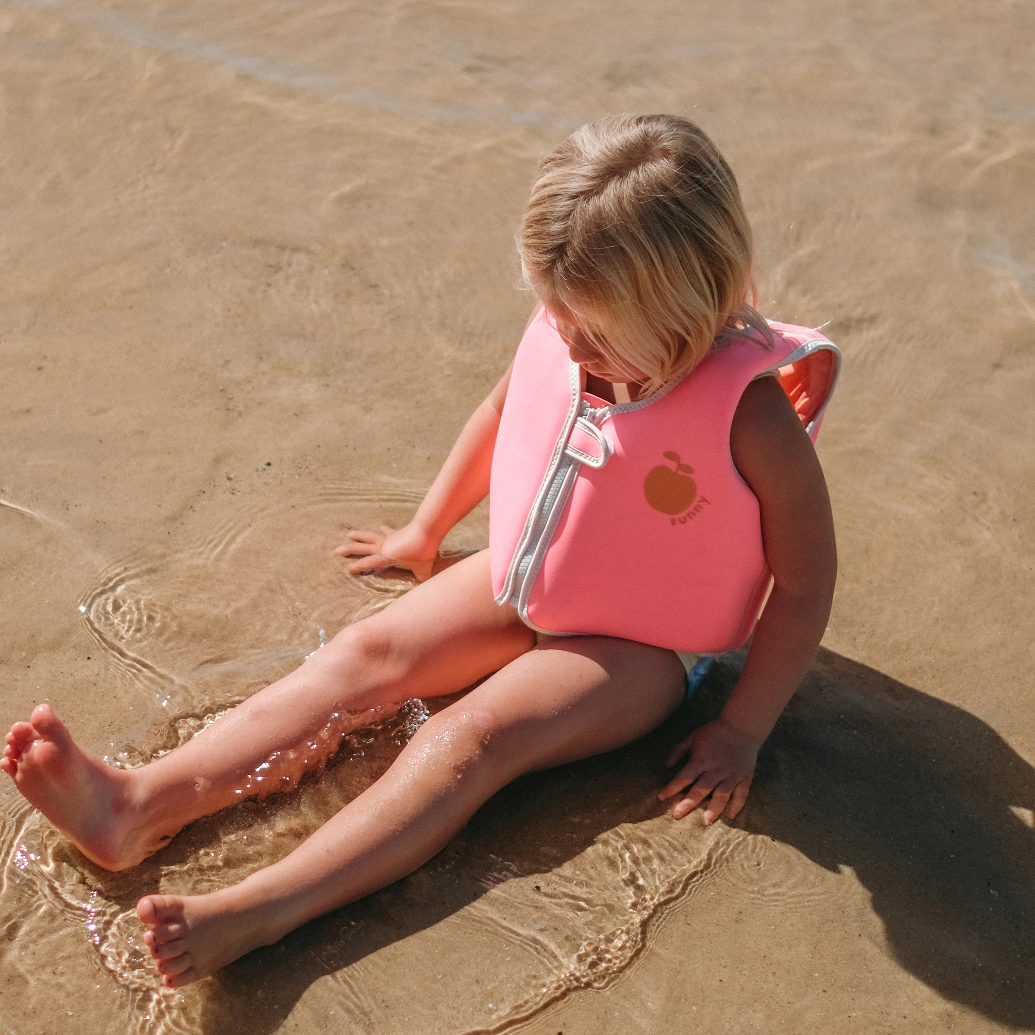 Kids Swim Vest 3-6 - Poppy the Peach Neon Pink - Image 4