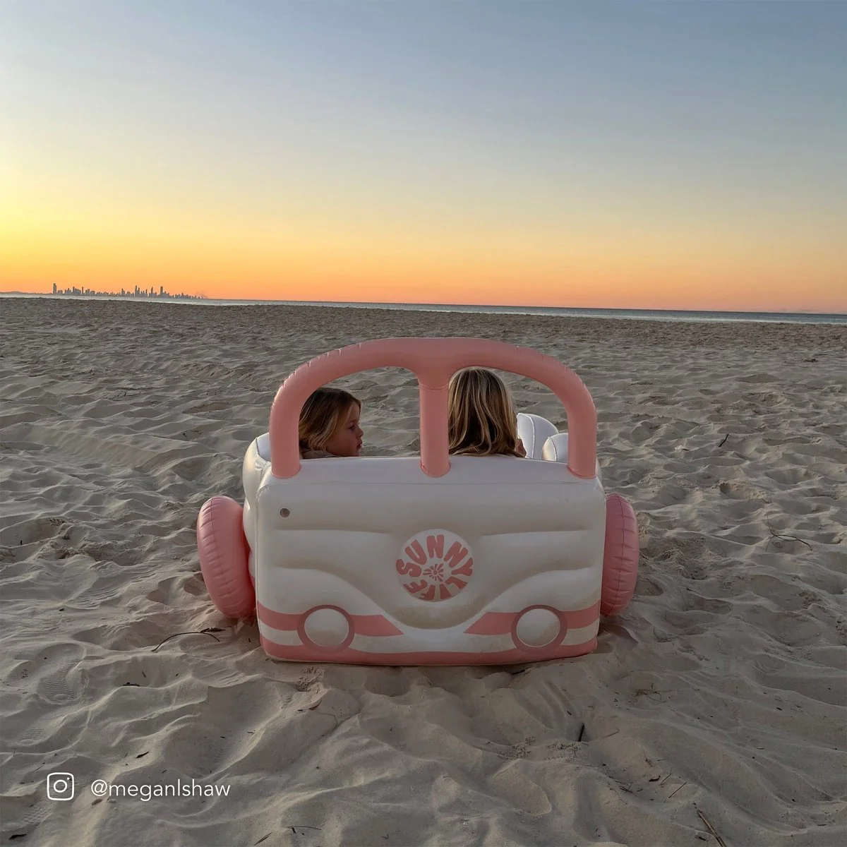 Kids Air Mattress - Summer Van - Image 5