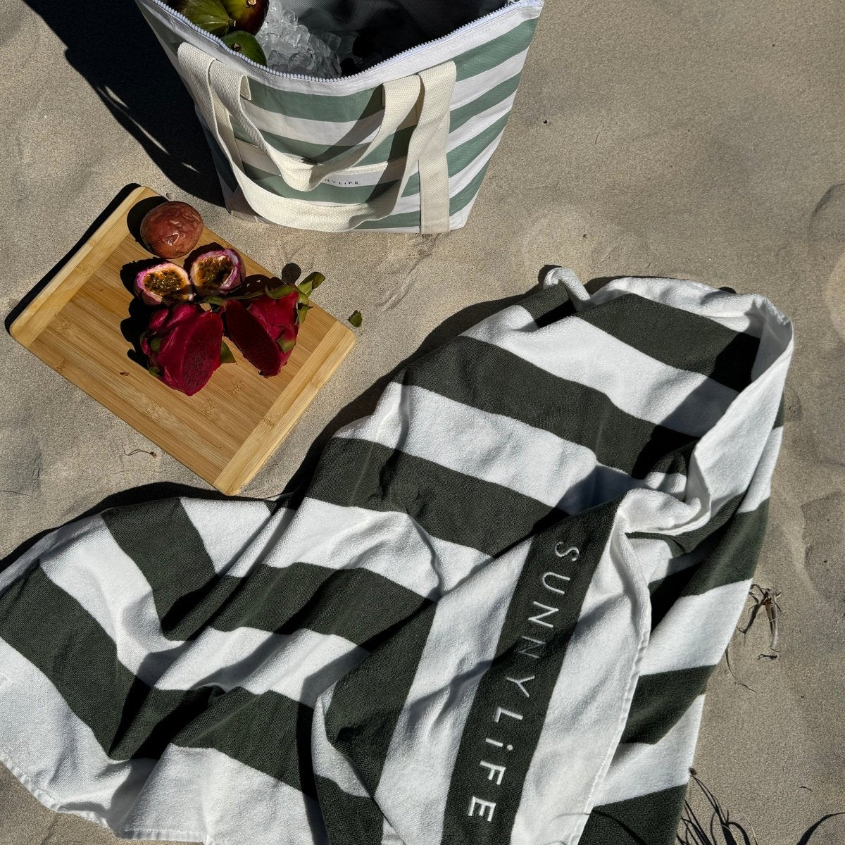 Light Cooler Tote - La Palma - Image 5