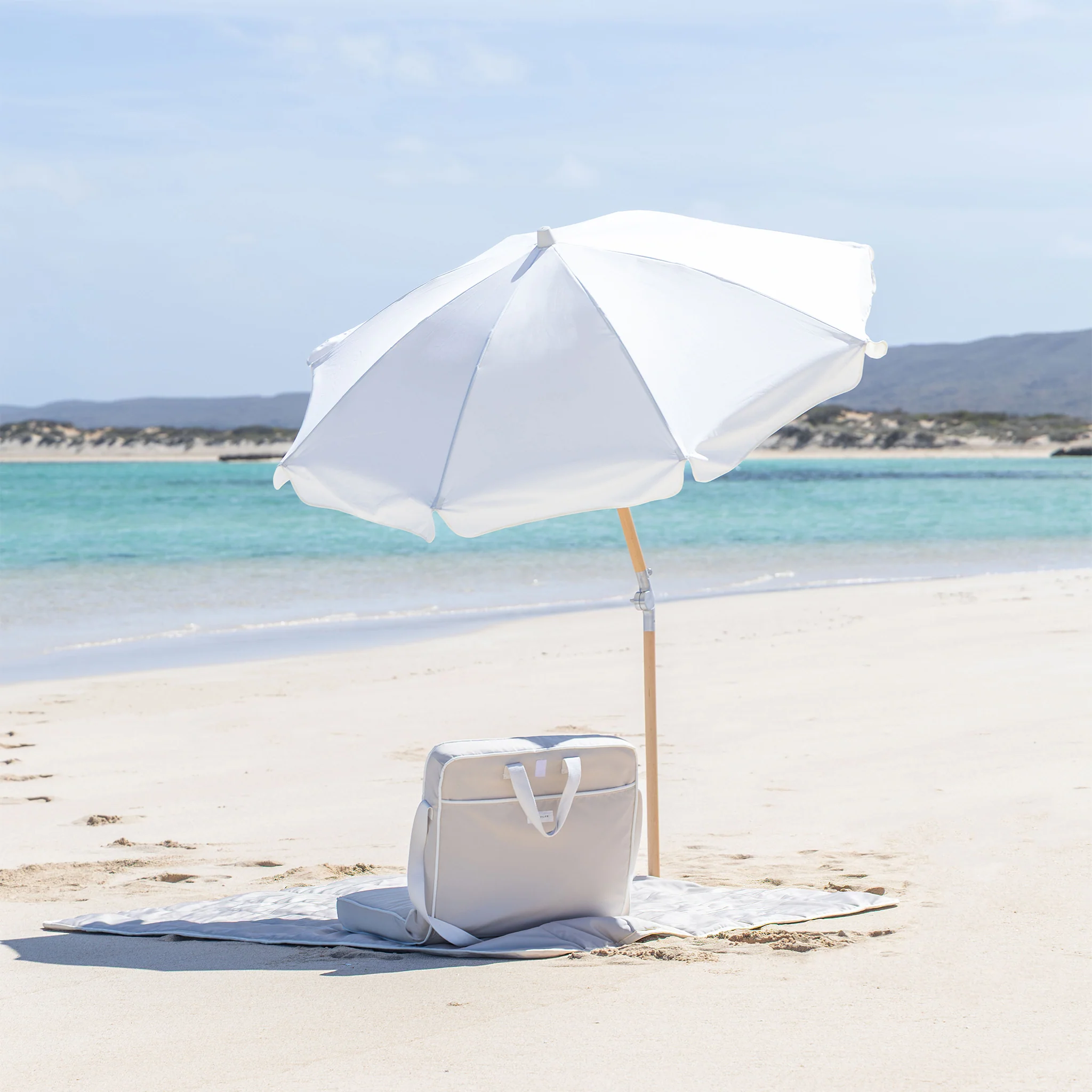 Luxe Beach Umbrella - Cream - Image 3